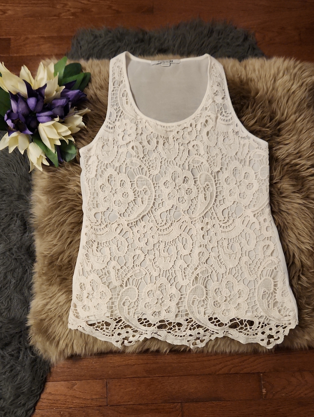 Forever 21 Romantic Cream Crochet Lace Tank Top